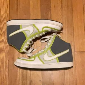 Nike Gray and Green Athletic Shoes with High-Top Design